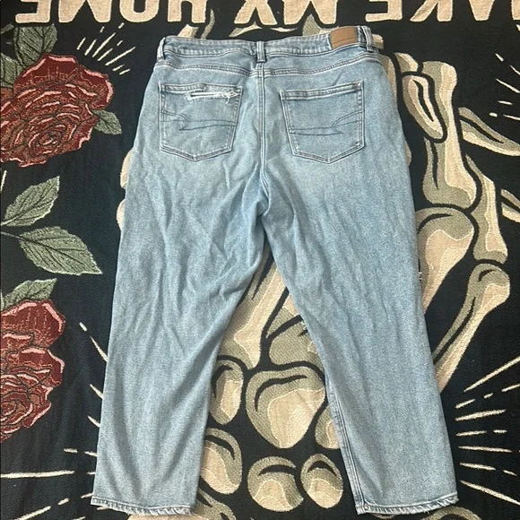 Distressed Light Blue Women's Jeans - Picture 2 of 2